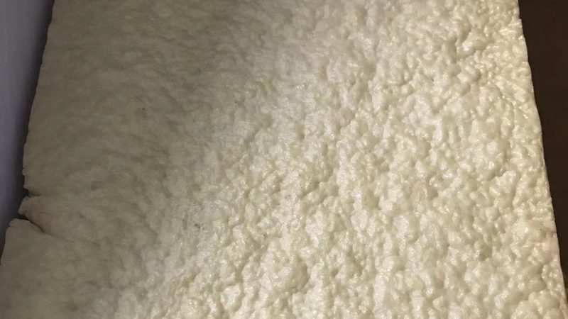 目前市场上常见的防水补漏材料主要有以下几种：