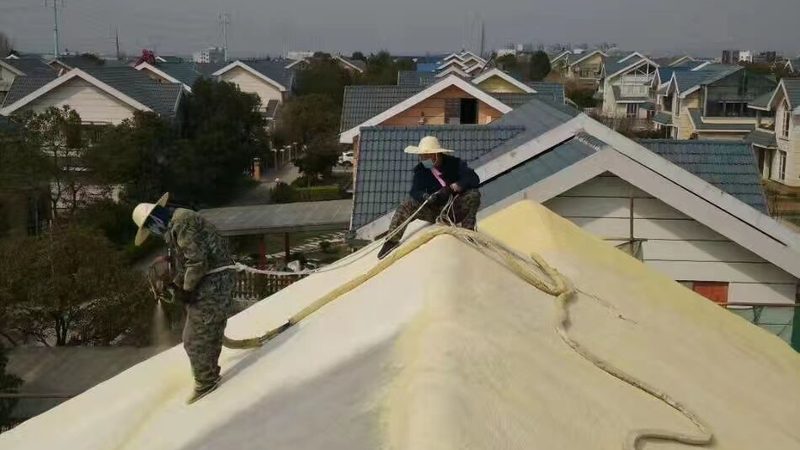 水性聚氨酯防水涂料与油性涂料：一场材料选择的较量